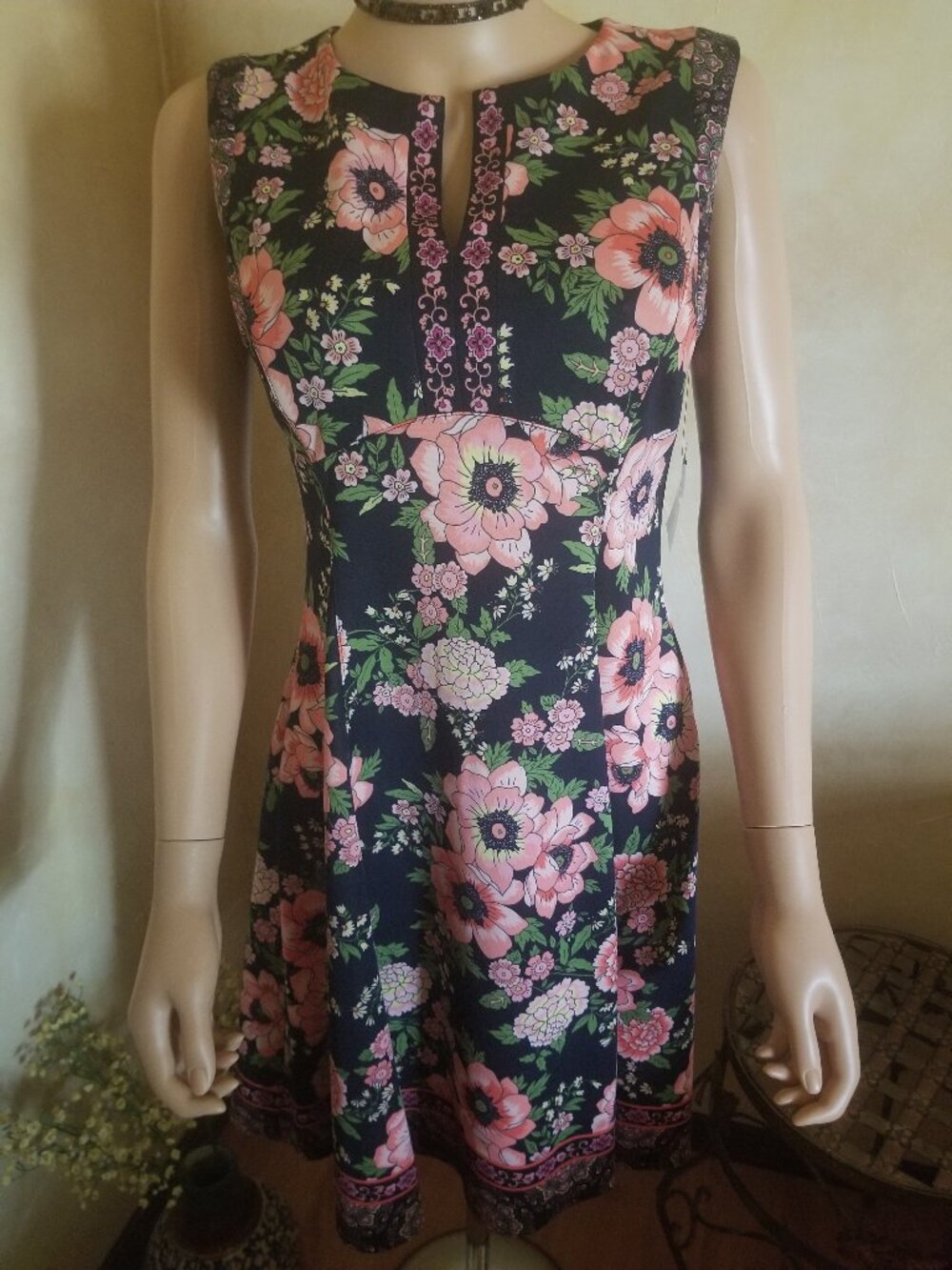 LIZ CLAIBORNE ($74) FIT & FLARE SPLIT COLLAR FLORAL NAVY PINK DRESS SZ 4